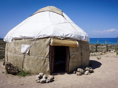Bel Tam yurt camp Kyrgyzstan 2 400x300