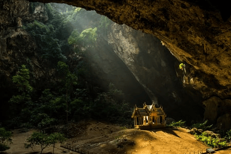 Phraya Nakhon Cave 5