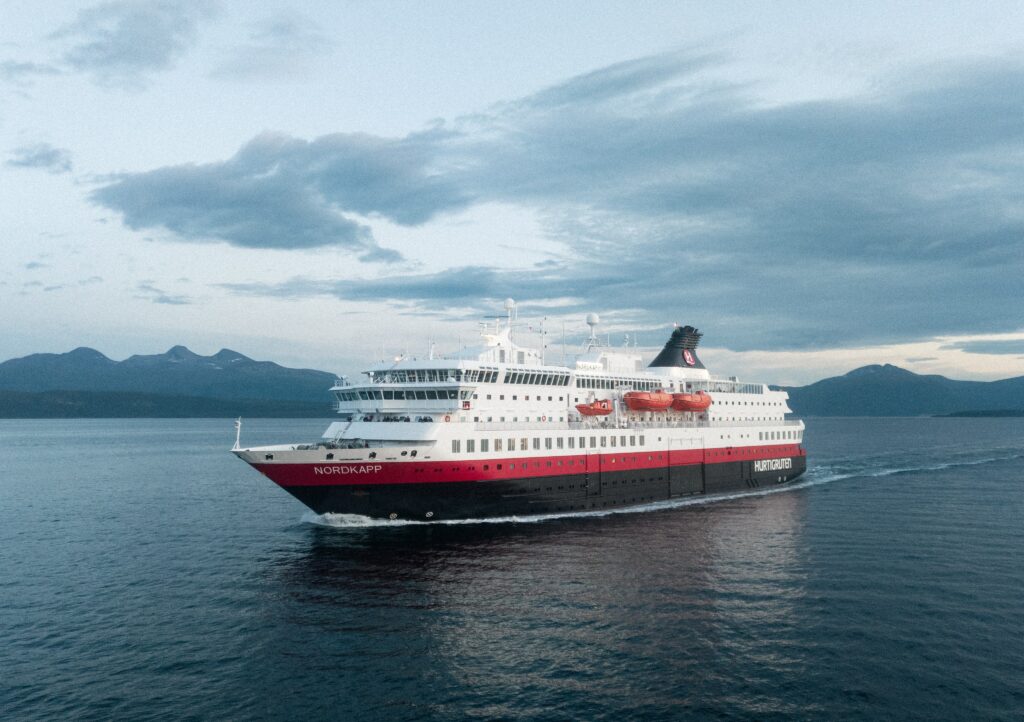 Attività in Norvegia - Hurtigruten