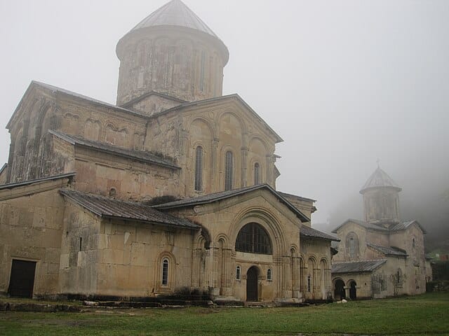 Les mystérieux monastères Gelati