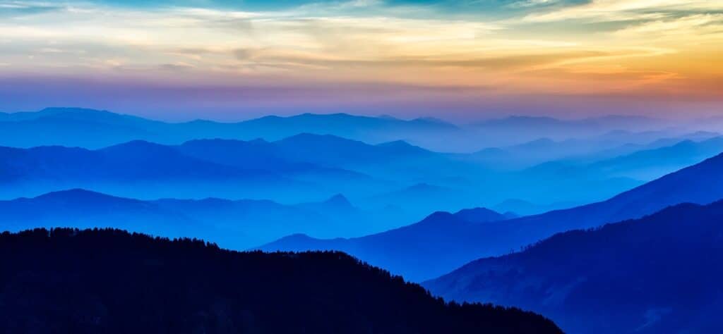 L'alba sull'Himalaya