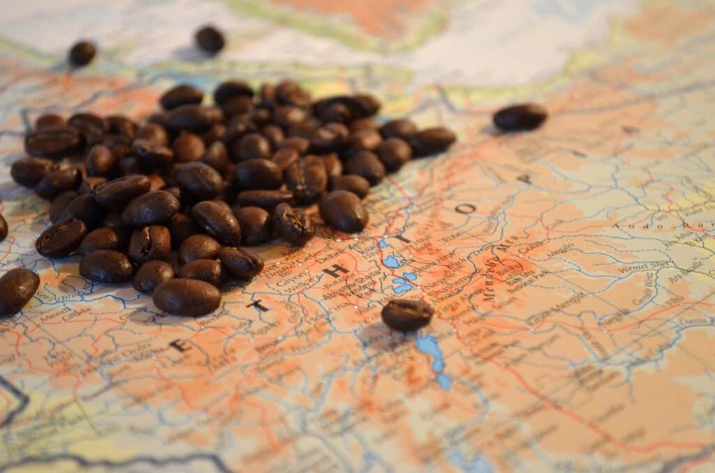 O produto mais exportado é o café. 